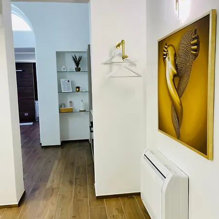 Апартаменты Suite169 Gold