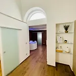 Suite169 Gold