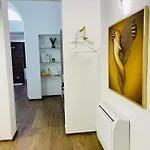 Apartment Suite169 Gold