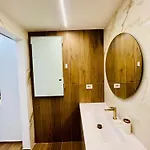 Suite169 Gold