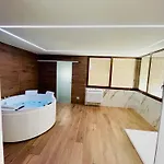 Apartment Suite169 Gold *
